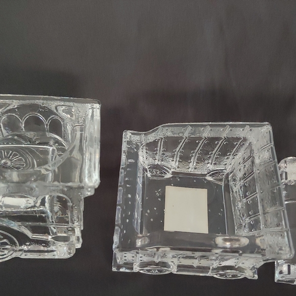 Fifth Avenue Crystal Ltd. 3 Piece Train Candle Holder - Picture 6 of 6